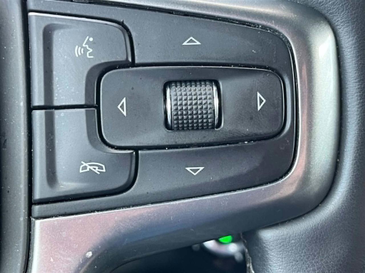 Chevrolet Silverado 1500 LT Crew Cab 2WD 2025