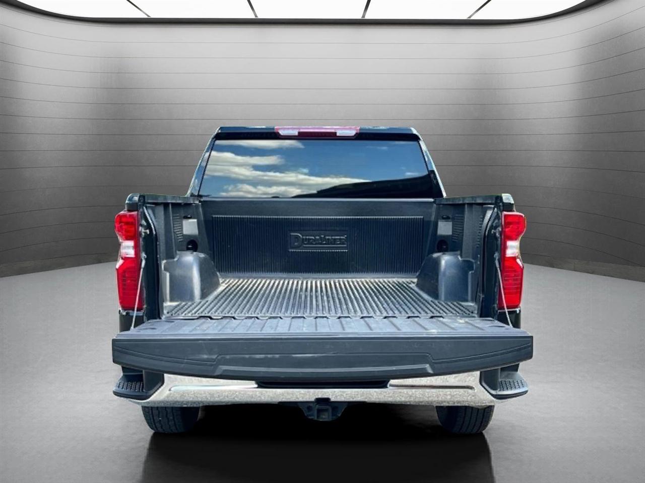 Chevrolet Silverado 1500 LT Crew Cab 2WD 2025
