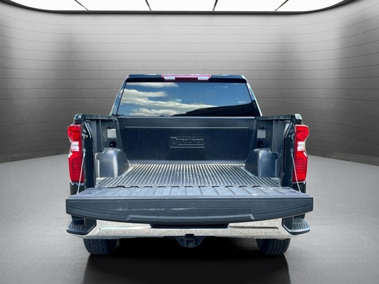 Chevrolet Silverado 1500 LT Crew Cab 2WD 2025