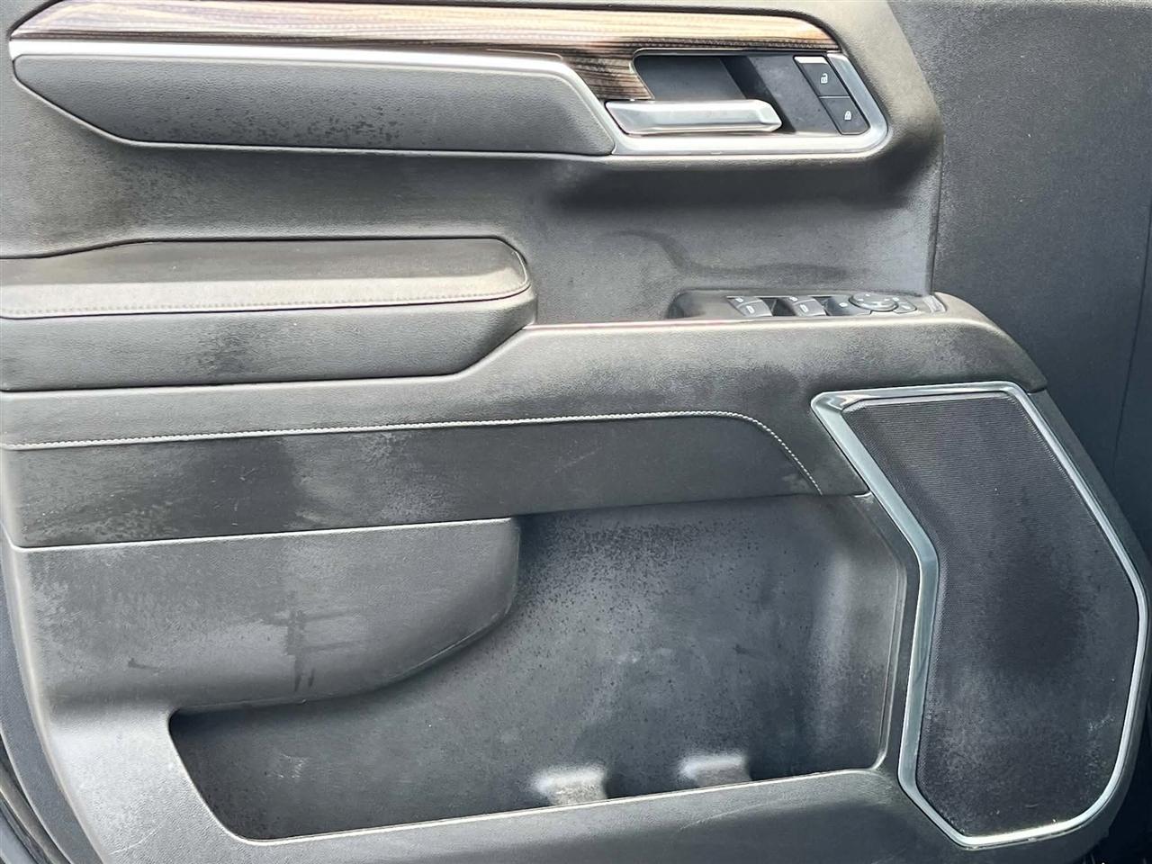 Chevrolet Silverado 1500 LT Crew Cab 2WD 2025