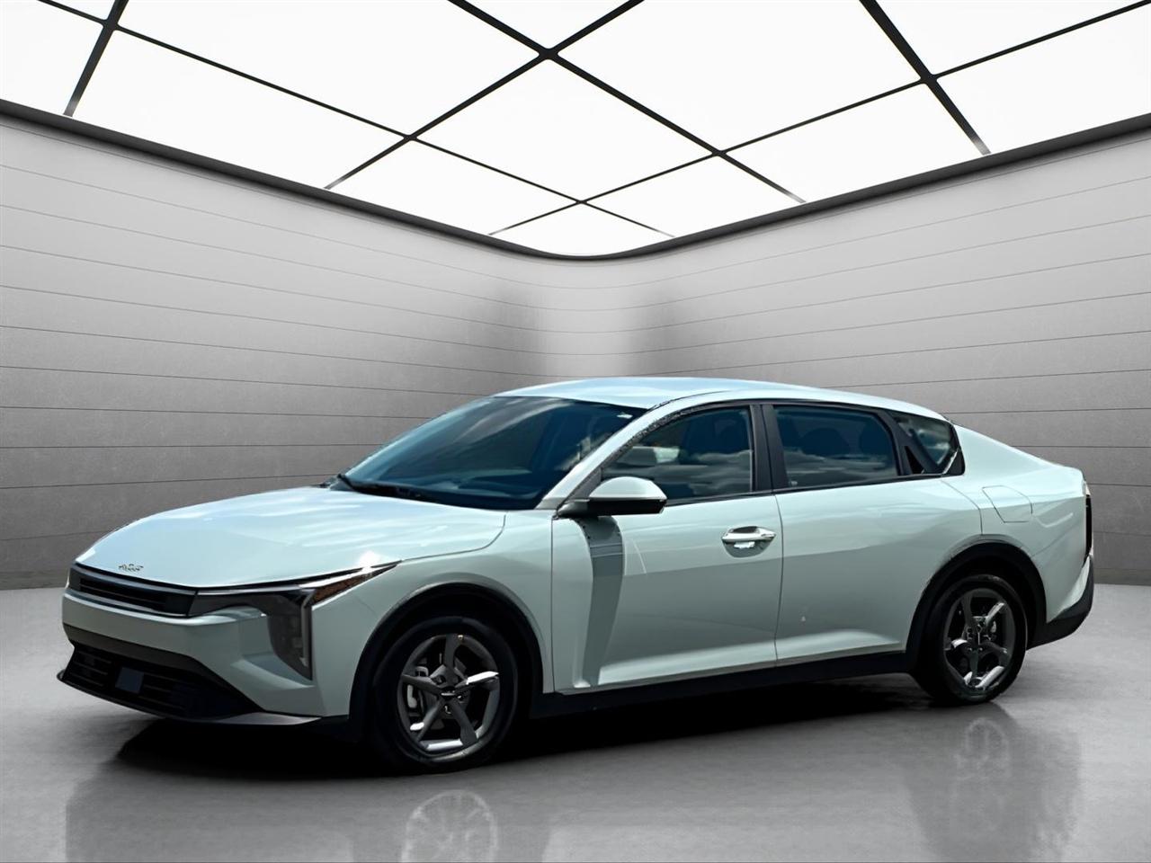 2025 Kia K4 LX