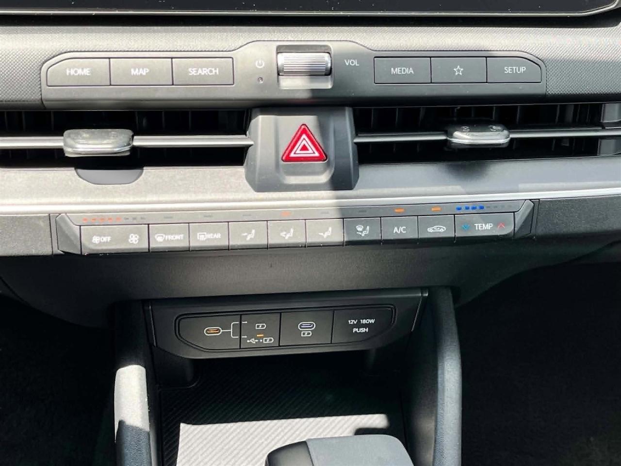 Kia K4 LX 2025