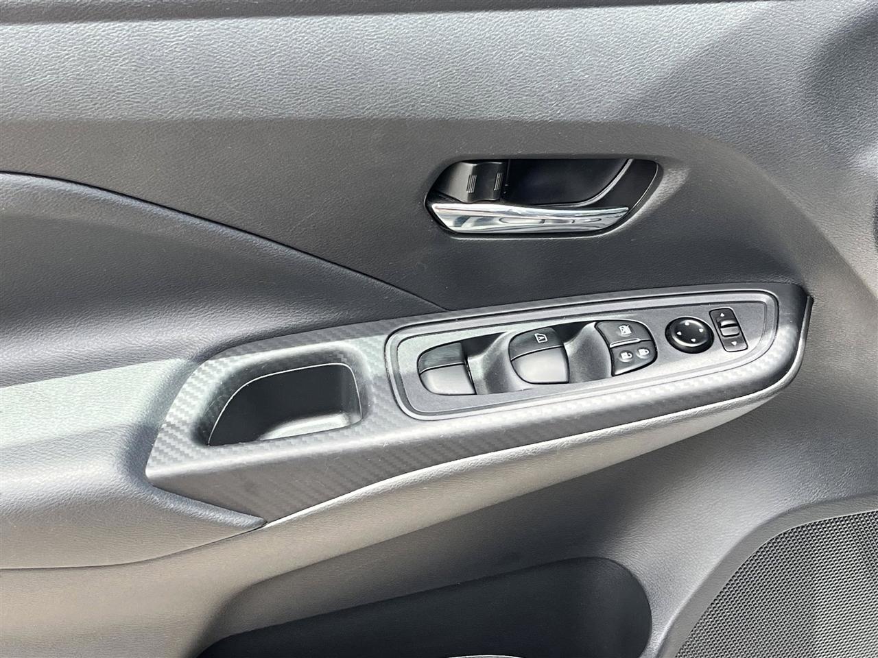 2025 Nissan Versa Sedan SV - Photo 13