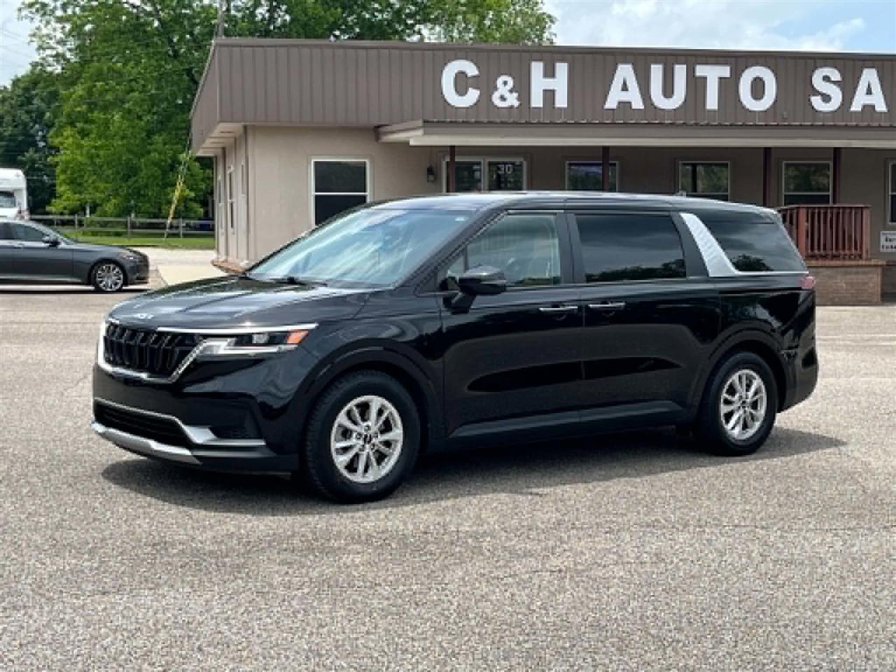 2023 Kia Carnival LX Seat Package