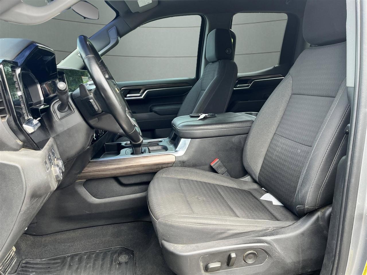 Chevrolet Silverado 1500 LT Double Cab 4WD 2023