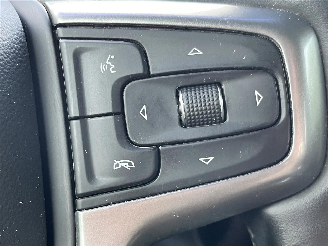 Chevrolet Silverado 1500 LT Double Cab 4WD 2023