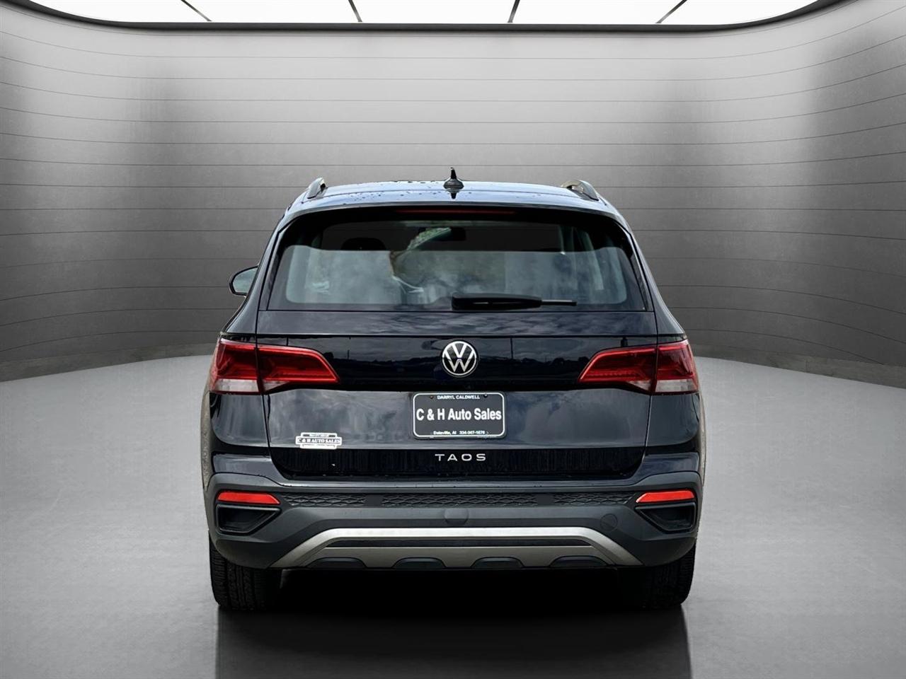 Volkswagen Taos S 2022