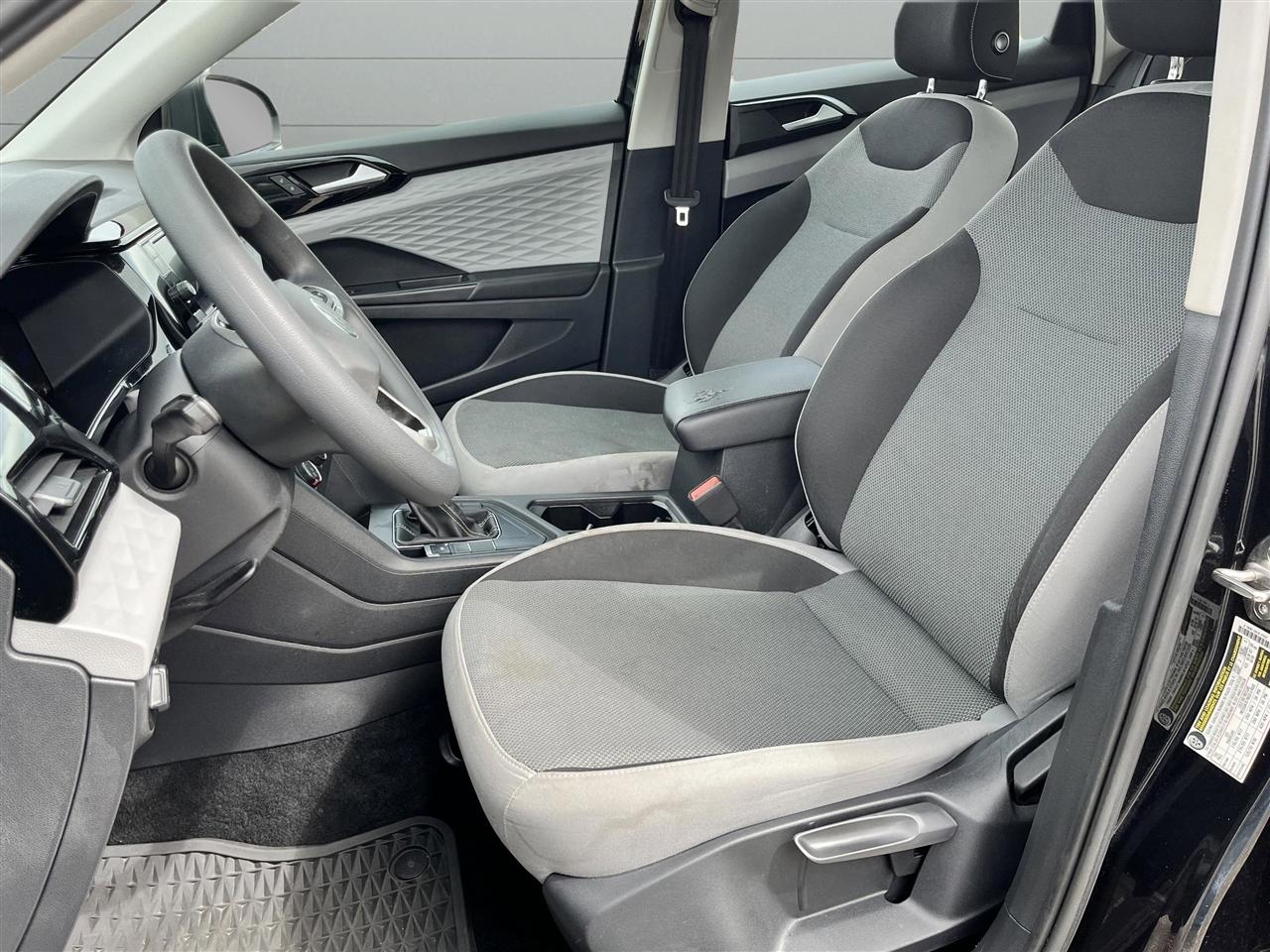 Volkswagen Taos S 2022