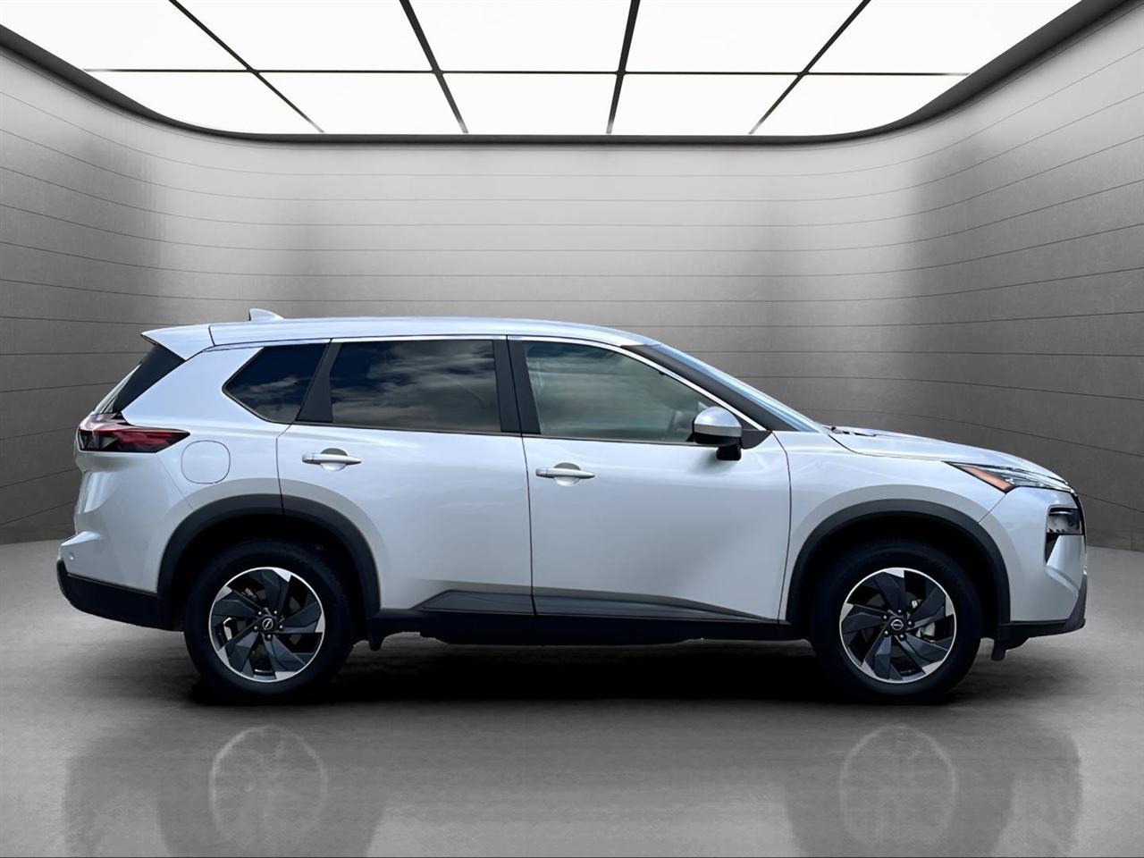 Nissan Rogue SV 2024