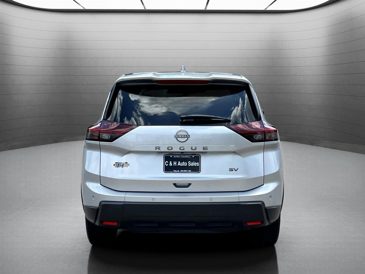 Nissan Rogue SV 2024