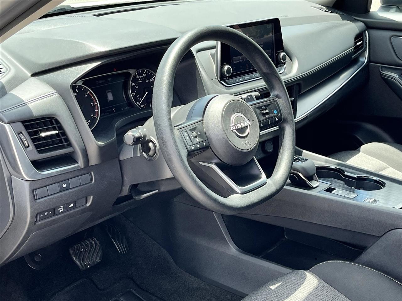 Nissan Rogue SV 2024