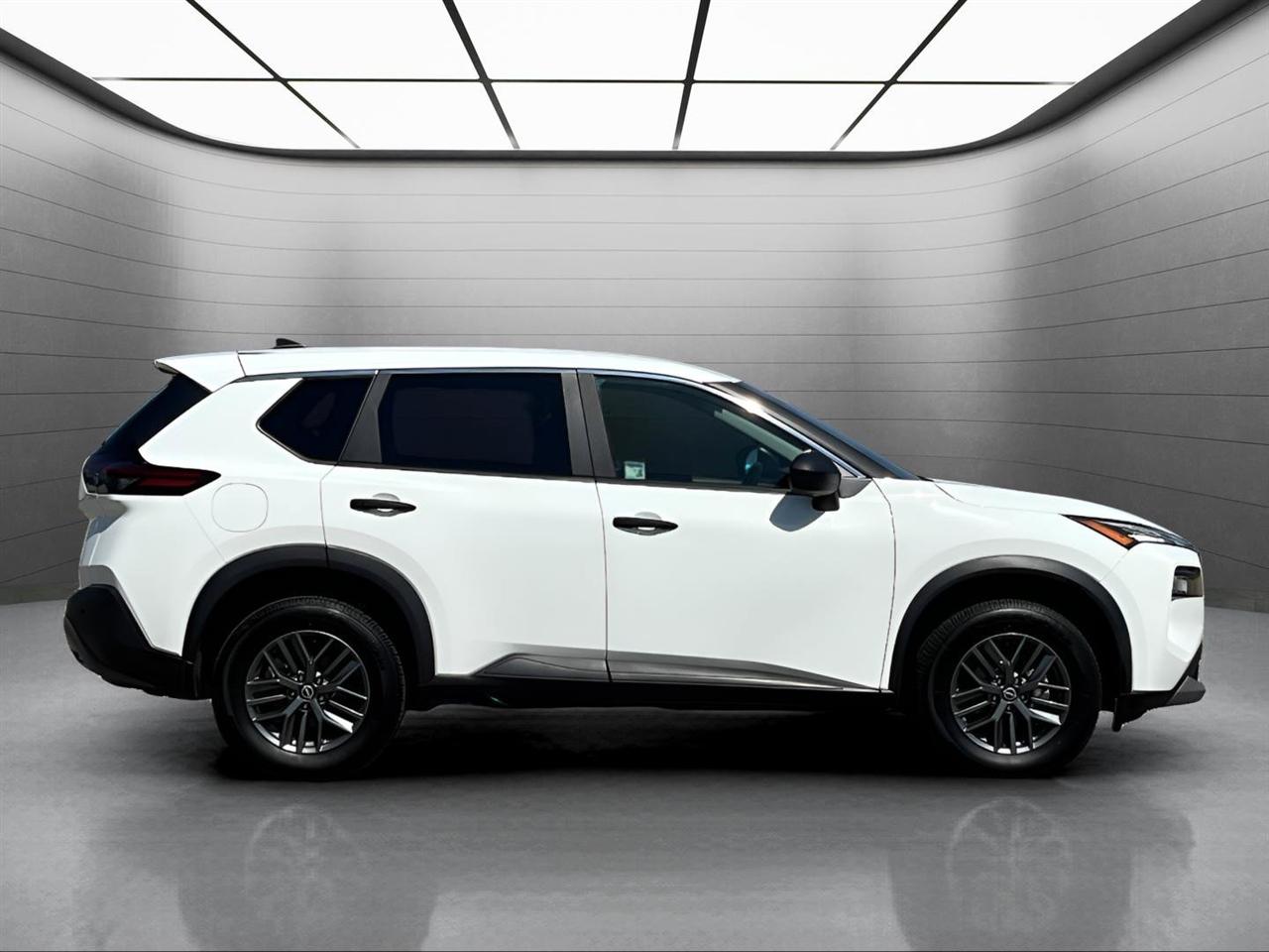 Nissan Rogue S 2023