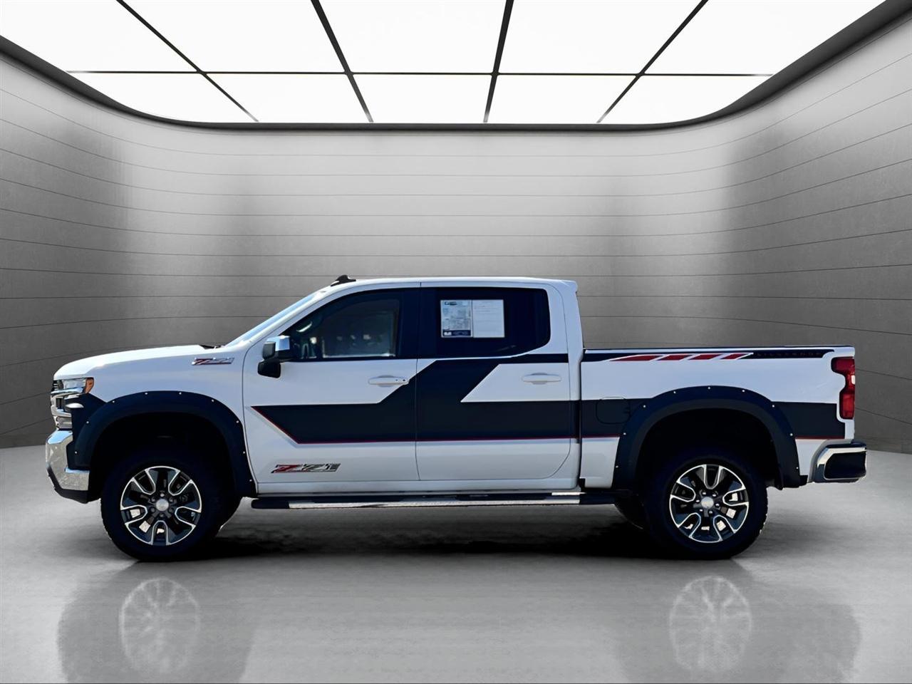 Chevrolet Silverado 1500 Limited LT Crew Cab 4WD 2022