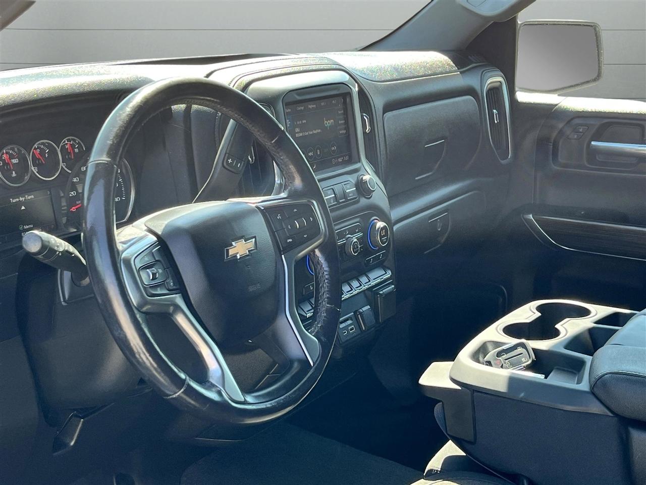 Chevrolet Silverado 1500 Limited LT Crew Cab 4WD 2022