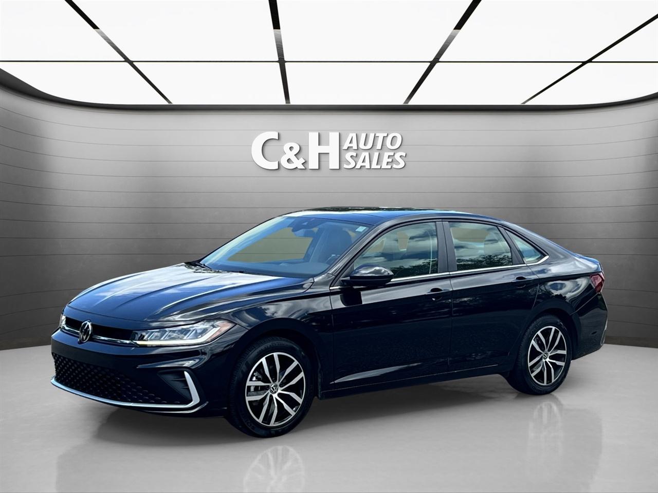 2025 Volkswagen Jetta SE