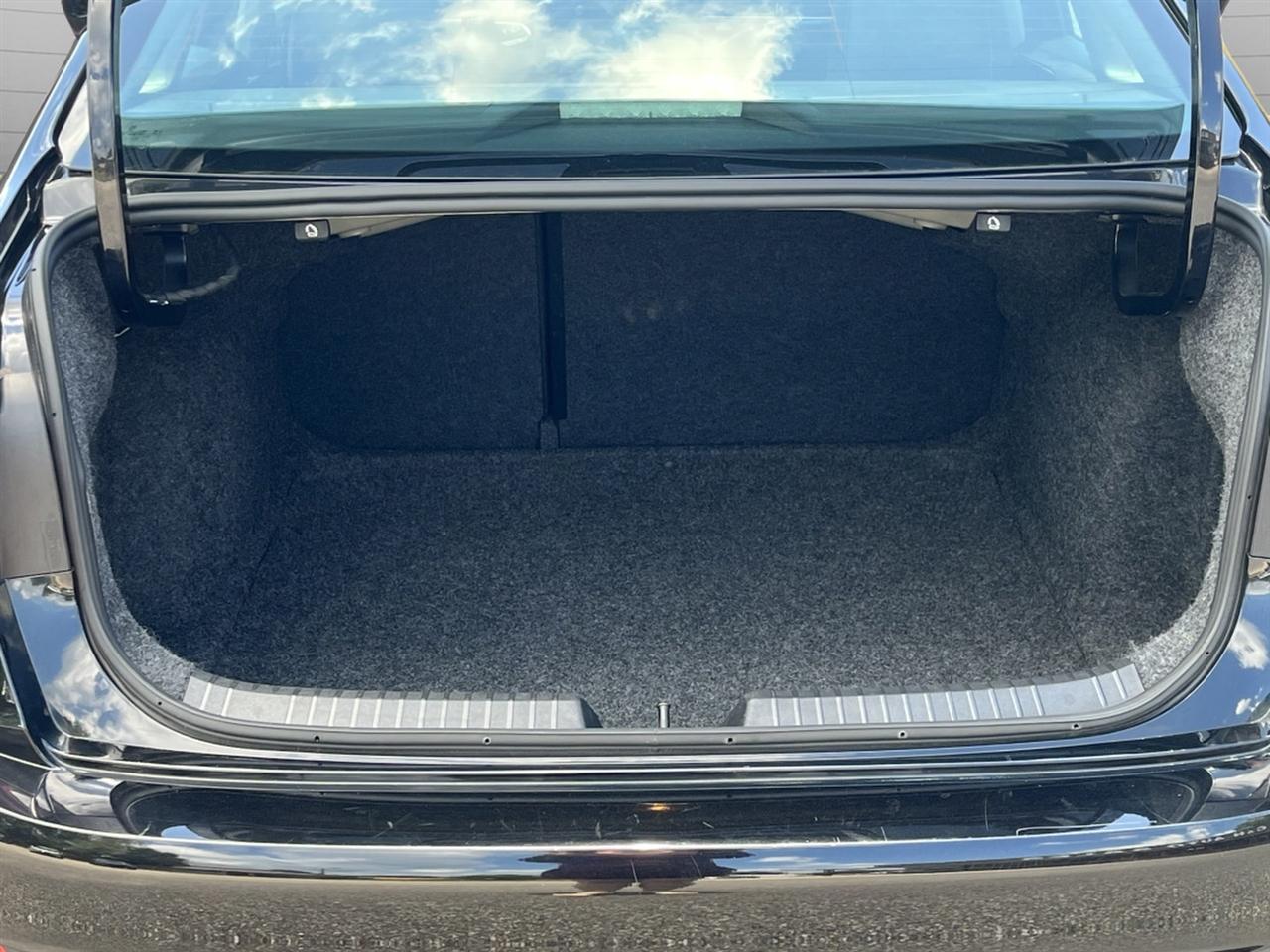 Volkswagen Jetta SE 2025