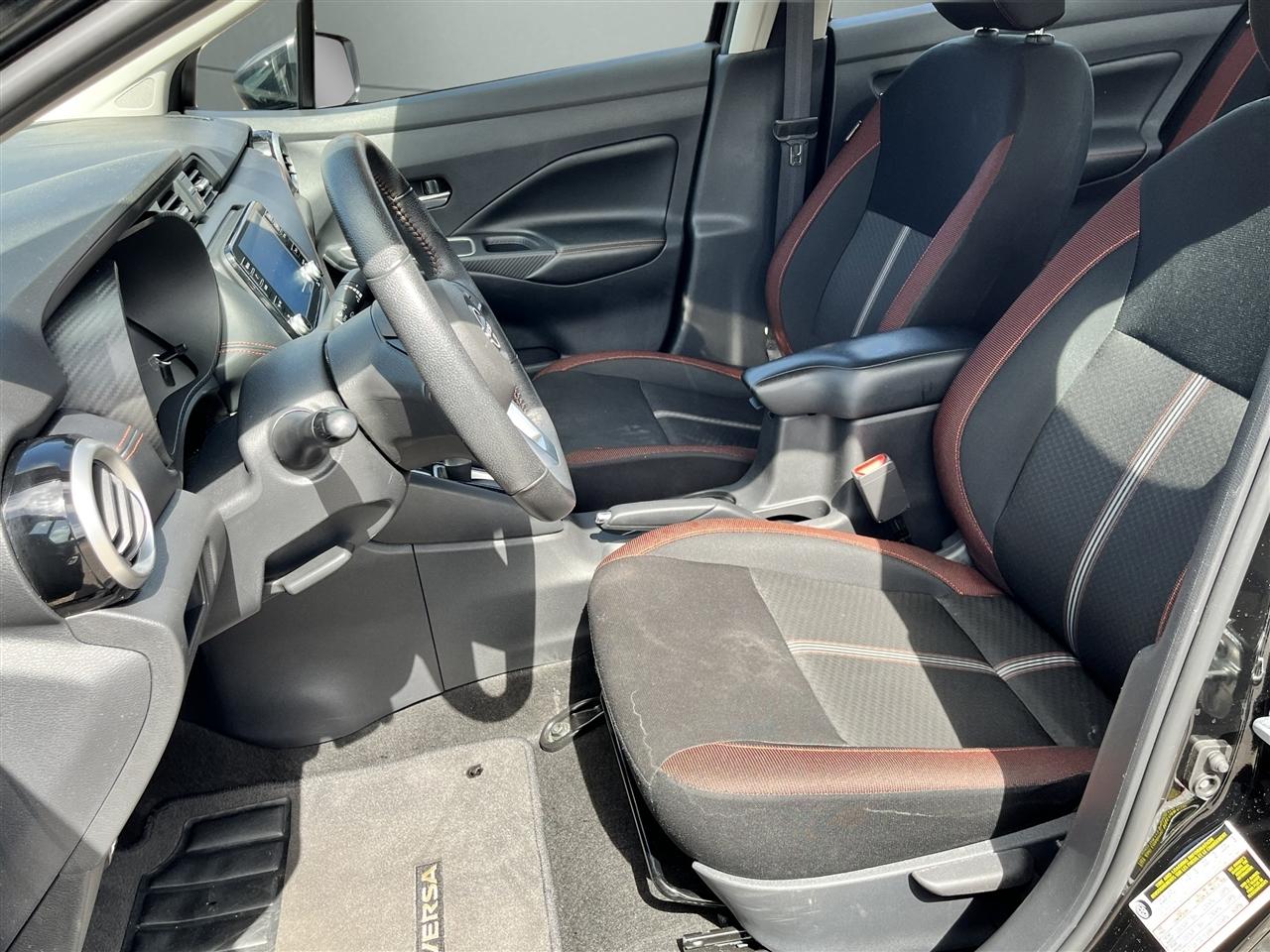 Nissan Versa SR 2025