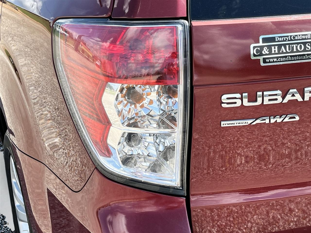 Subaru Forester 2.5X Premium 2011