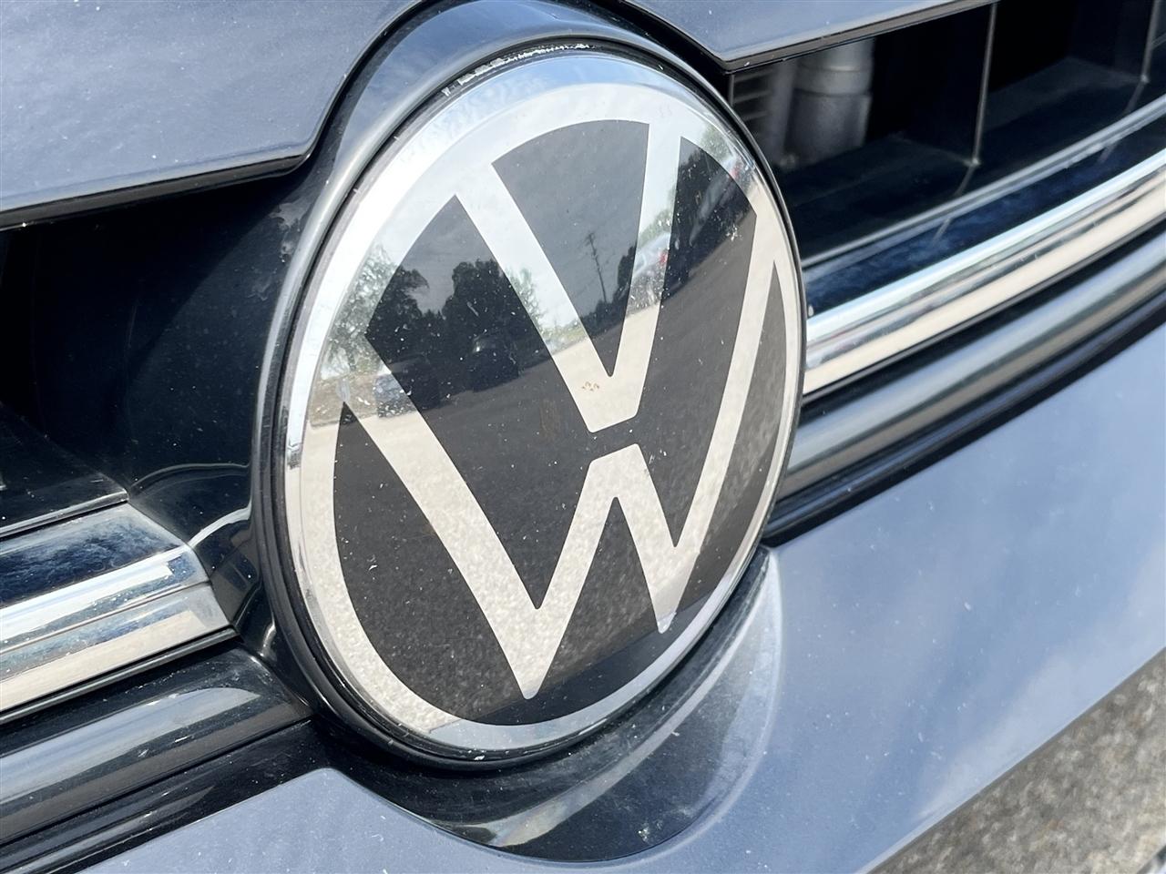 Volkswagen Jetta SE 2025