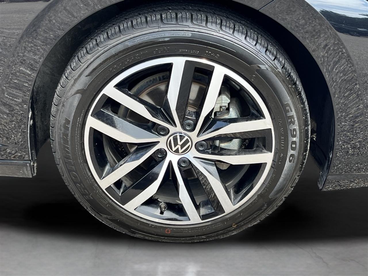 Volkswagen Jetta SE 2025