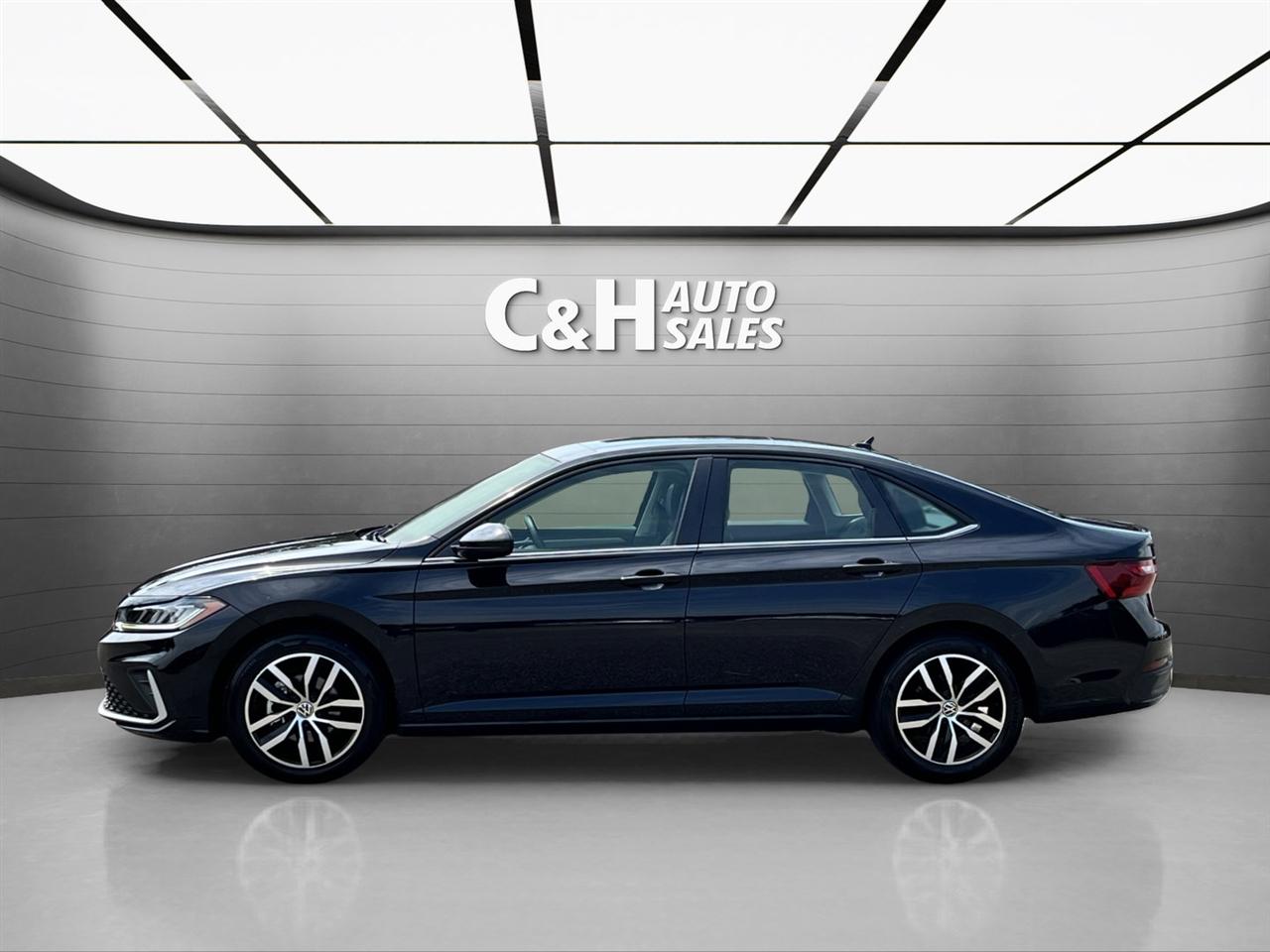 Volkswagen Jetta SE 2025