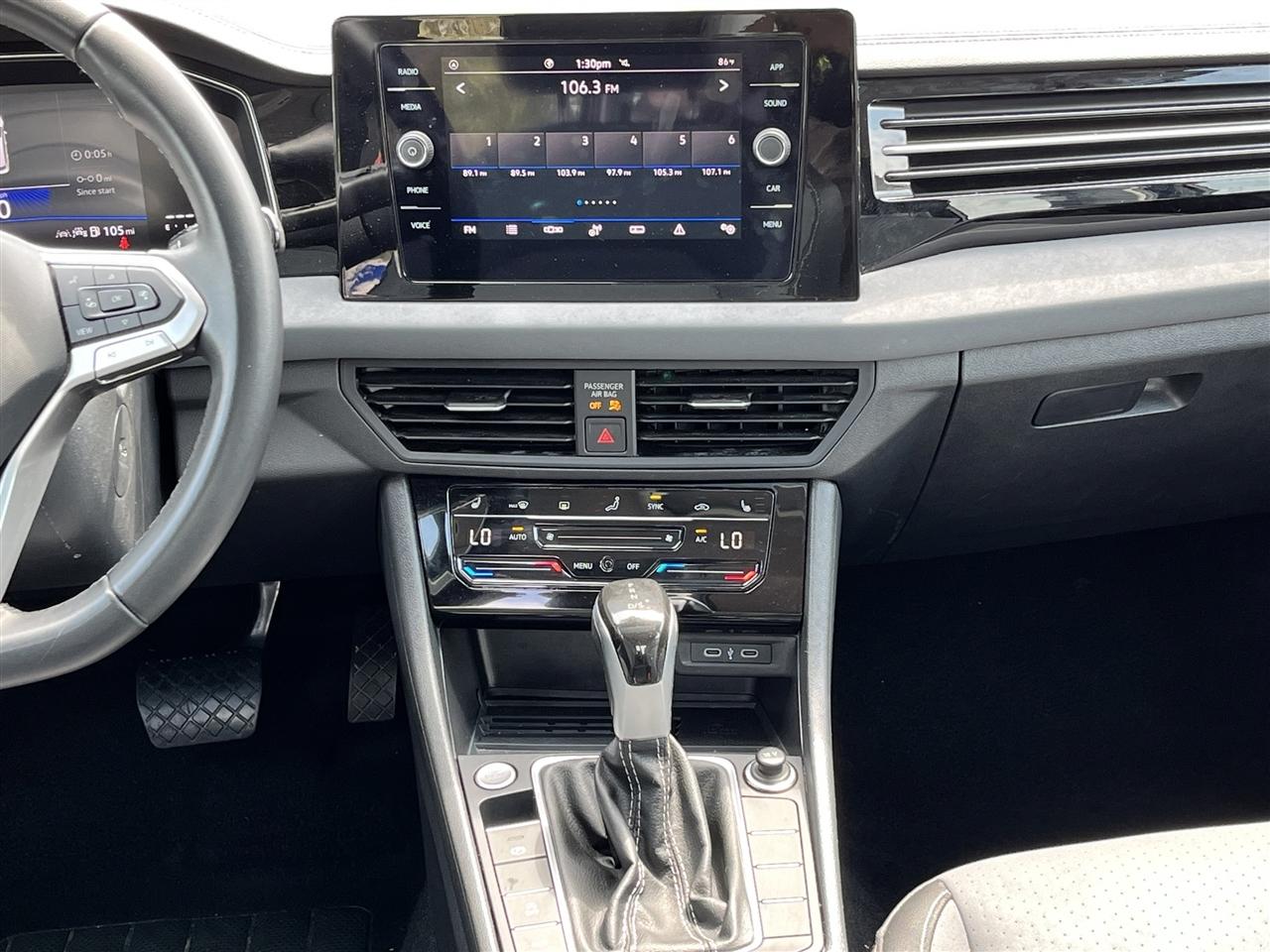 Volkswagen Jetta SE 2025