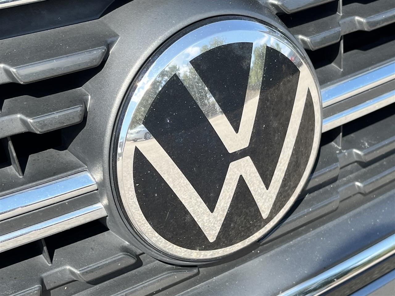 Volkswagen Jetta SE 2024