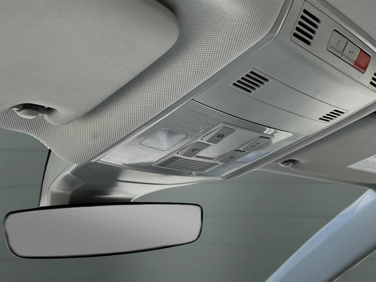 Volkswagen Jetta SE 2024