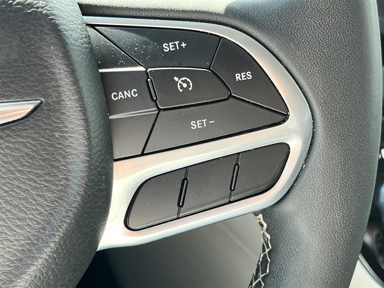 Chrysler Voyager LX 2023