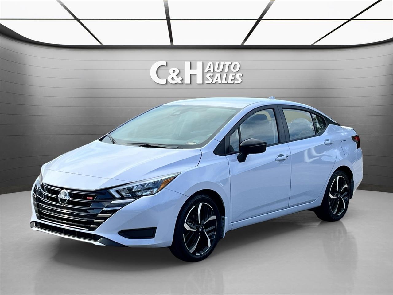 2024 Nissan Versa SR