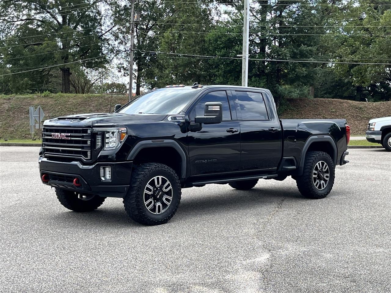 2020 GMC Sierra 2500HD AT4 Crew Cab 4WD
