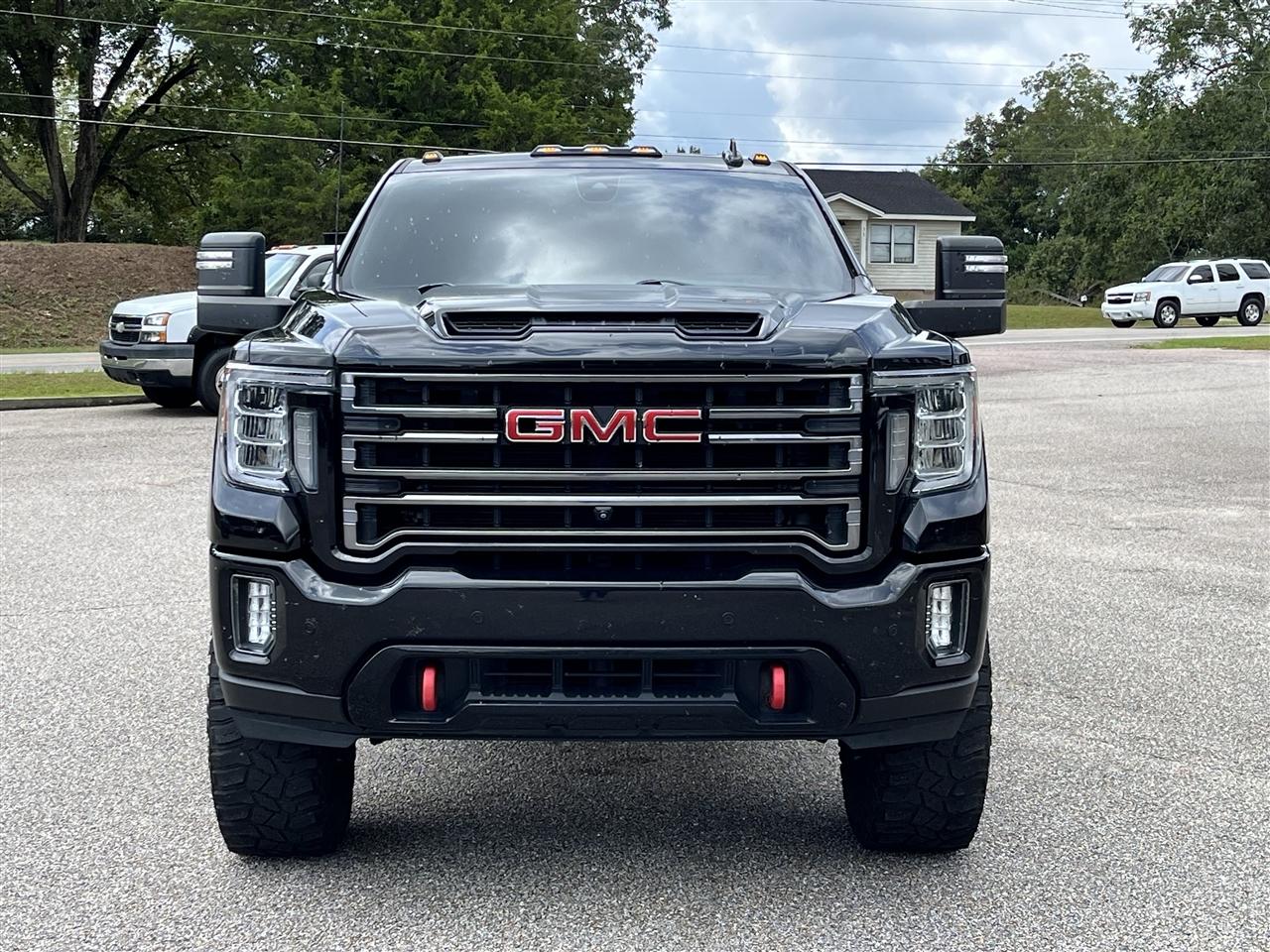 GMC Sierra 2500HD AT4 Crew Cab 4WD 2020