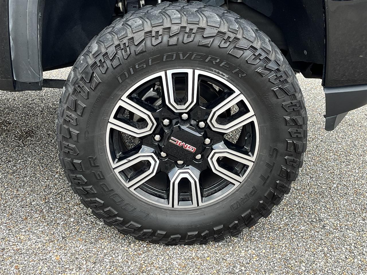 GMC Sierra 2500HD AT4 Crew Cab 4WD 2020