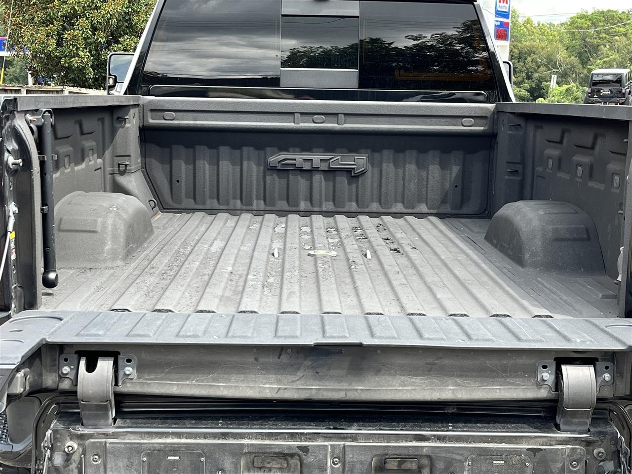 GMC Sierra 2500HD AT4 Crew Cab 4WD 2020
