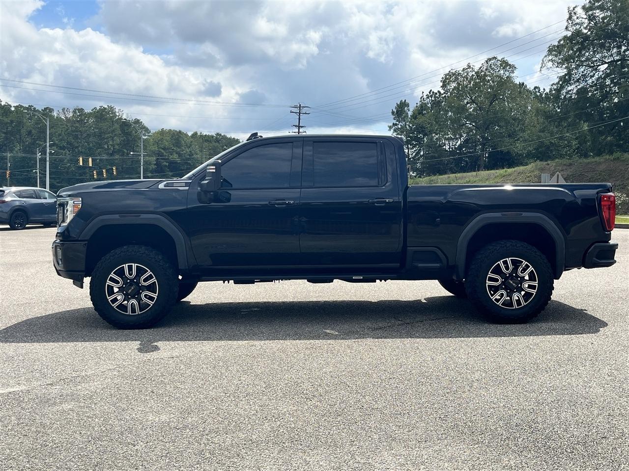 GMC Sierra 2500HD AT4 Crew Cab 4WD 2020
