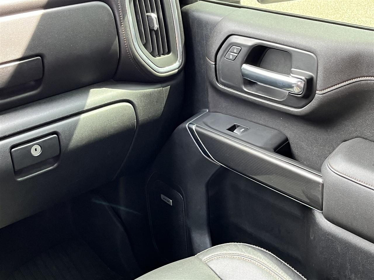 GMC Sierra 2500HD AT4 Crew Cab 4WD 2020