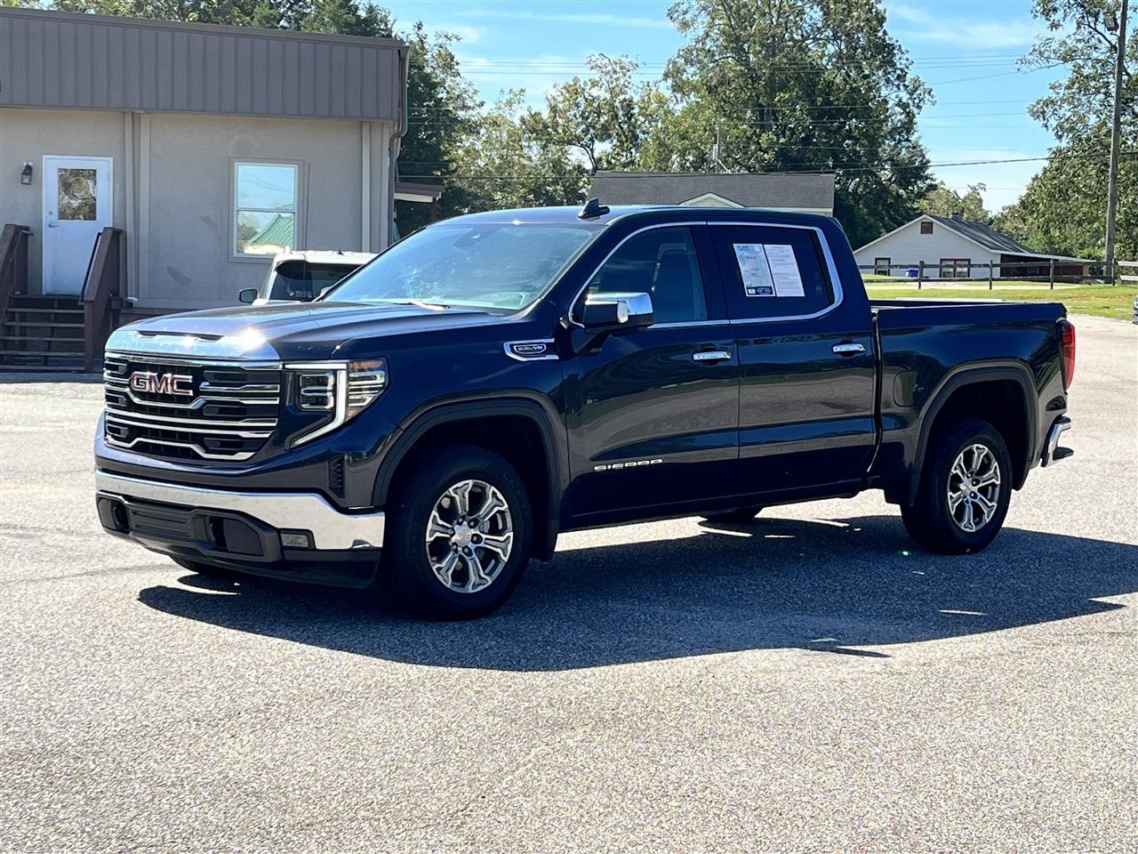 2025 GMC Sierra 1500 SLT Crew Cab 2WD