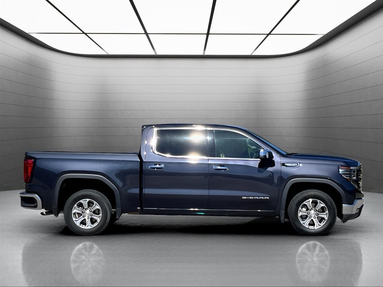 GMC Sierra 1500 SLT Crew Cab 2WD 2025