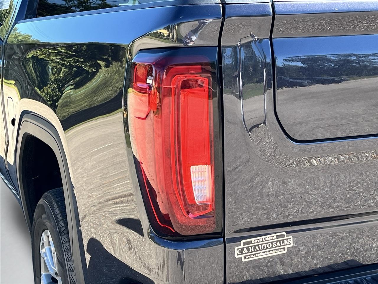 GMC Sierra 1500 SLT Crew Cab 2WD 2025