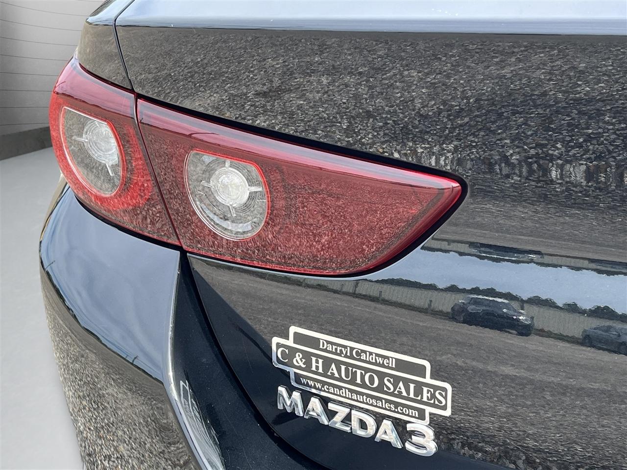Mazda MAZDA3 Select 2024