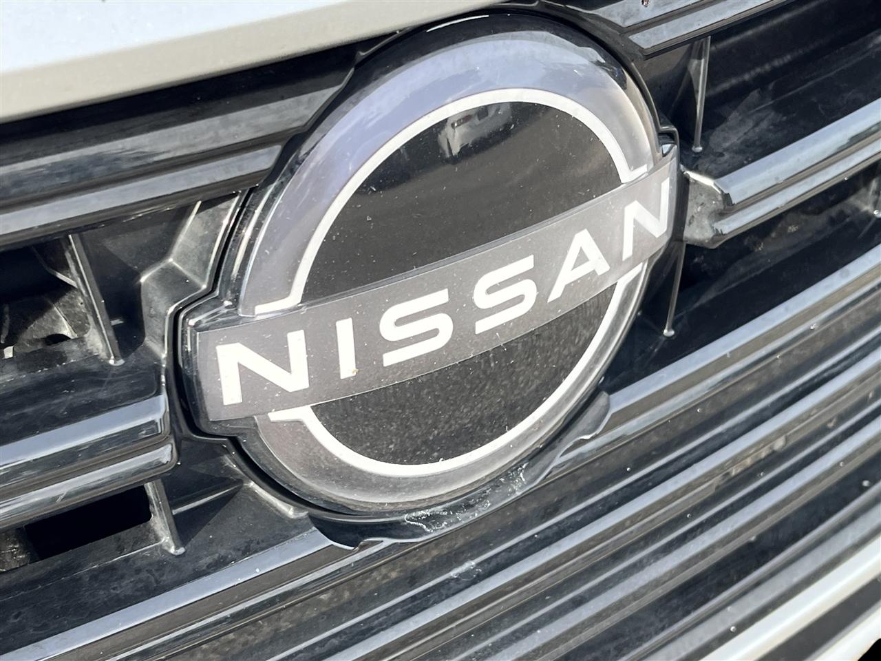 Nissan Versa SV 2025
