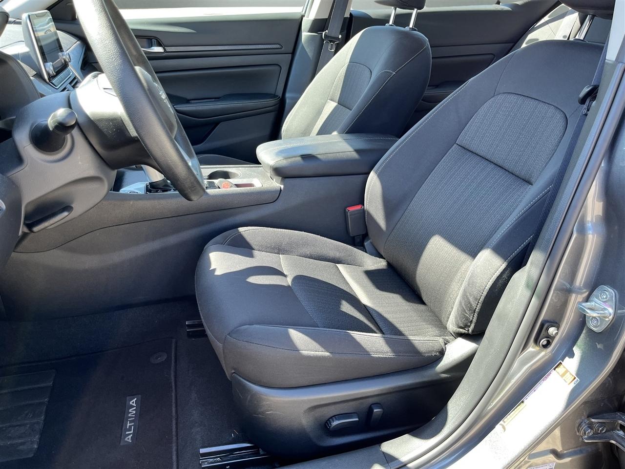 Nissan Altima 2.5 SV 2025