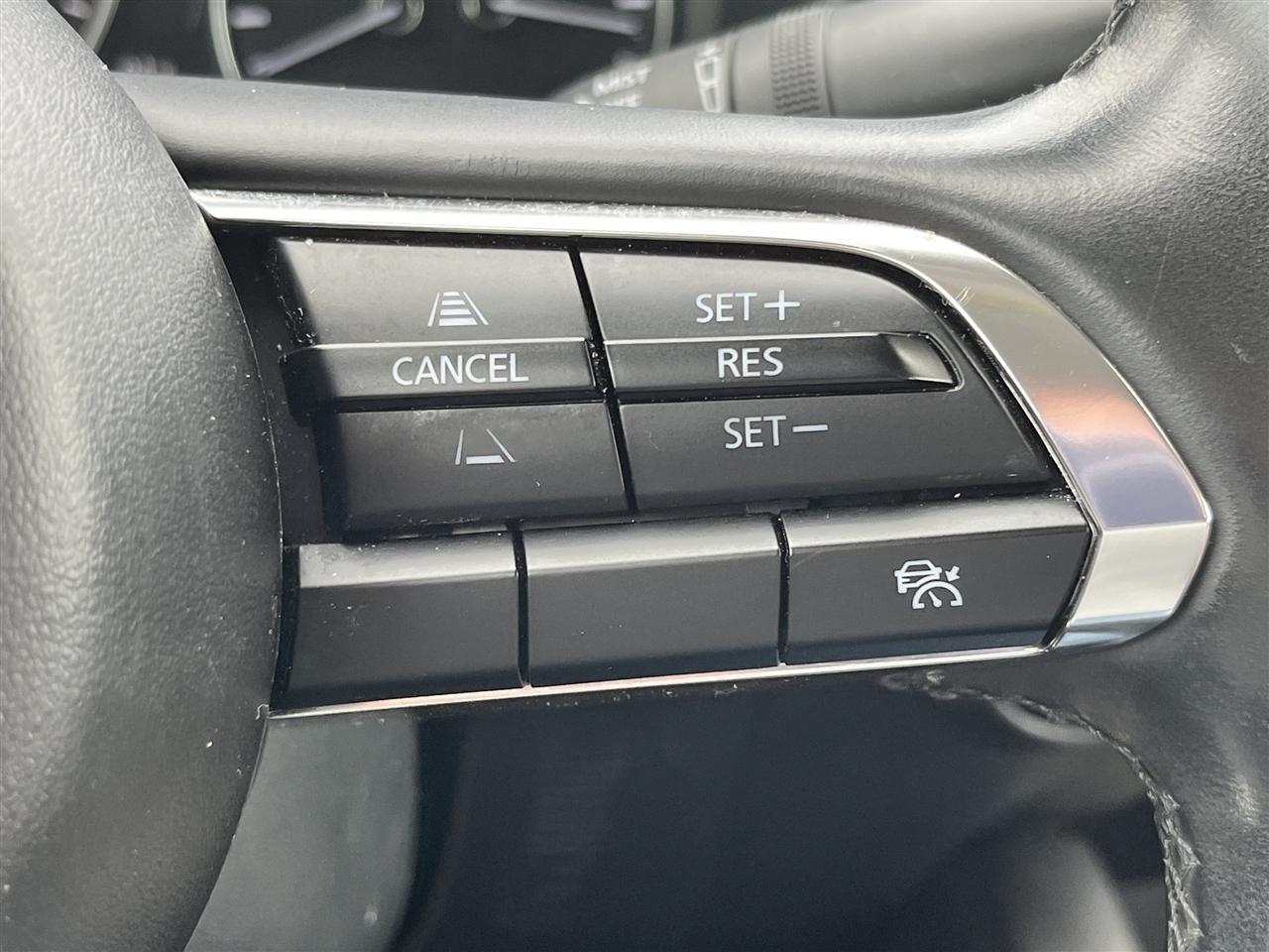 Mazda MAZDA3 Select 2024