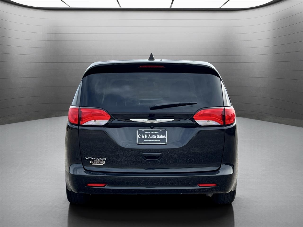 Chrysler Voyager LX 2023