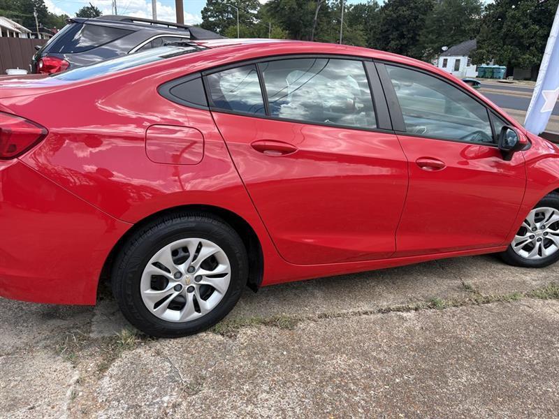 Chevrolet Cruze LS 2019