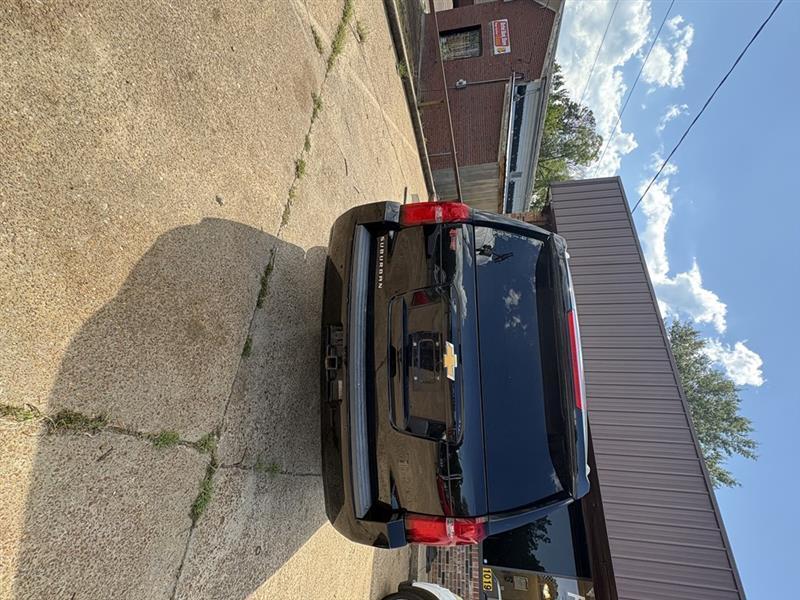 Chevrolet Suburban LT 2WD 2016