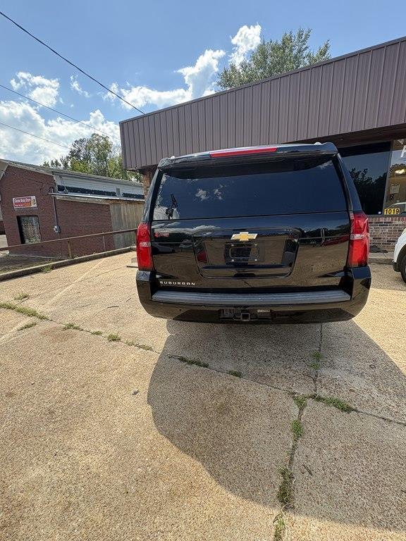 Chevrolet Suburban LT 2WD 2016