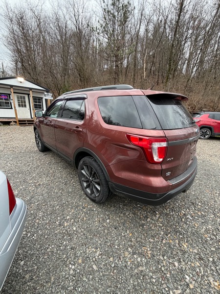 Ford Explorer XLT 4WD 2018