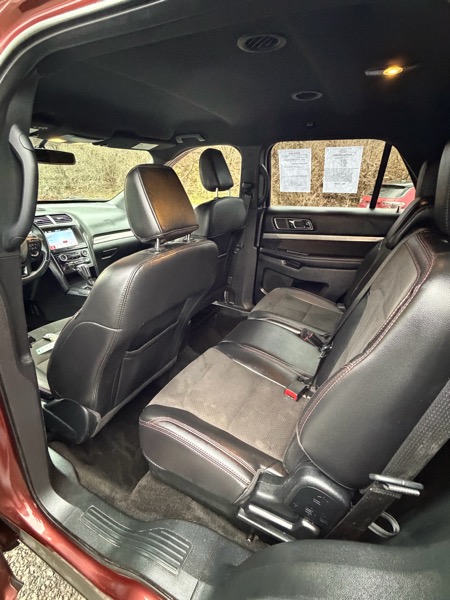 Ford Explorer XLT 4WD 2018