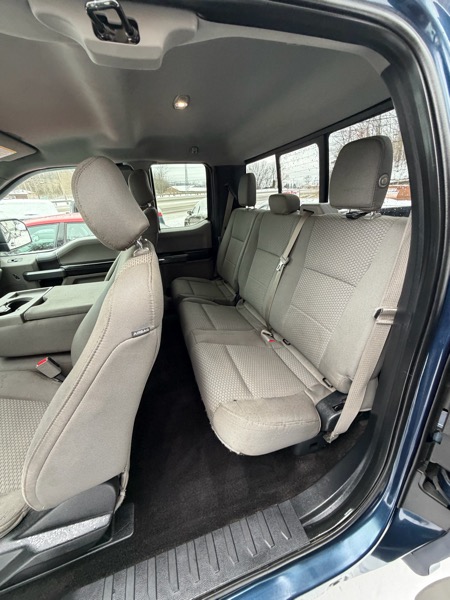 Ford F-150 4WD SuperCab 145" XLT 2017